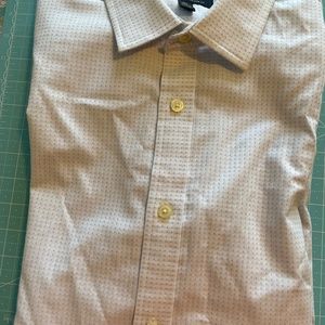 Banana Republic Non-Iron slim fit size M Neck 15-15 1/2 sleeves 33 to 34